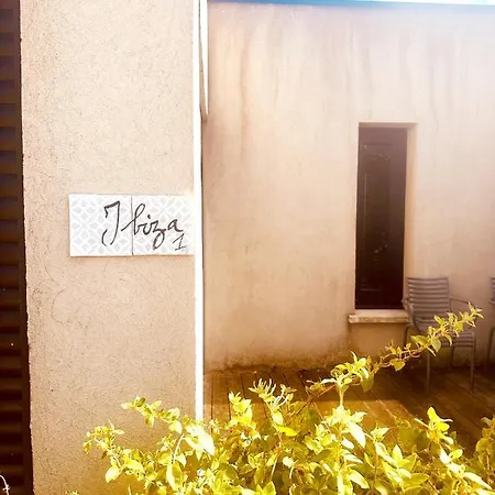 Les Madones 公寓 尼姆