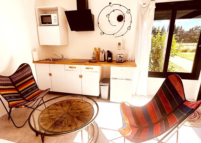 Les Madones Apartman Nîmes