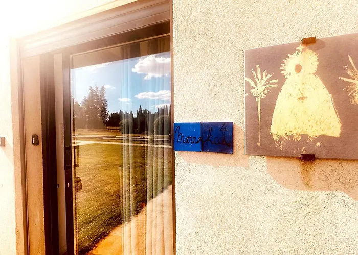 Les Madones * نيم