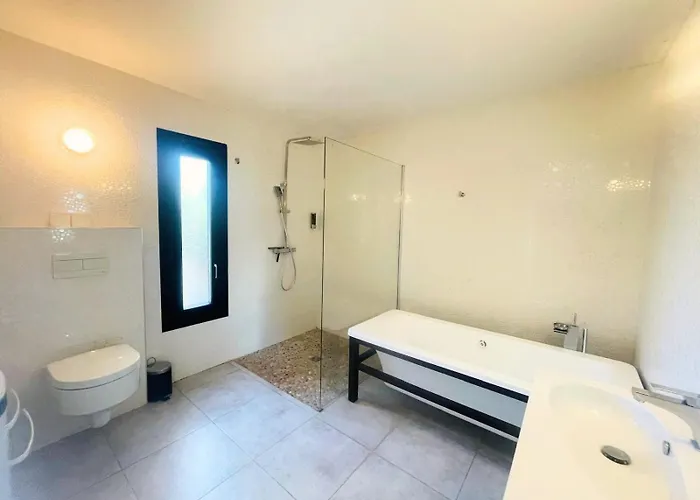 Les Madones Apartman *